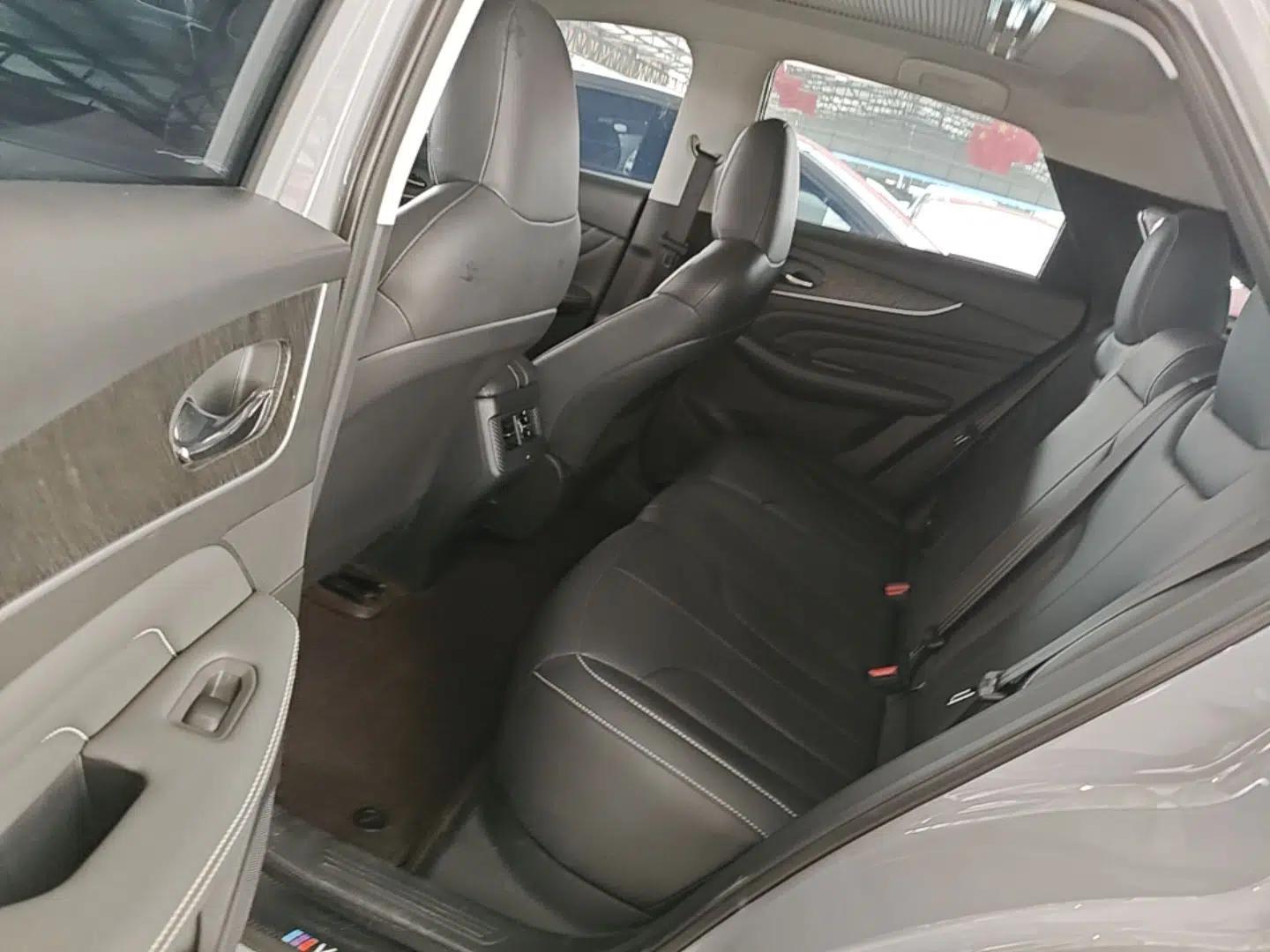 Venucia V DD-i 2023 60km iD Version — миниатюра 20