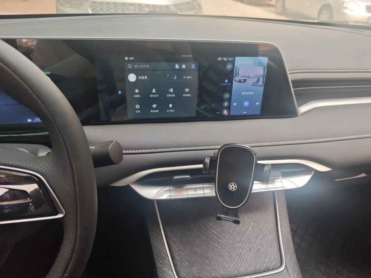 Venucia V DD-i 2023 110 km iE Version — миниатюра 14