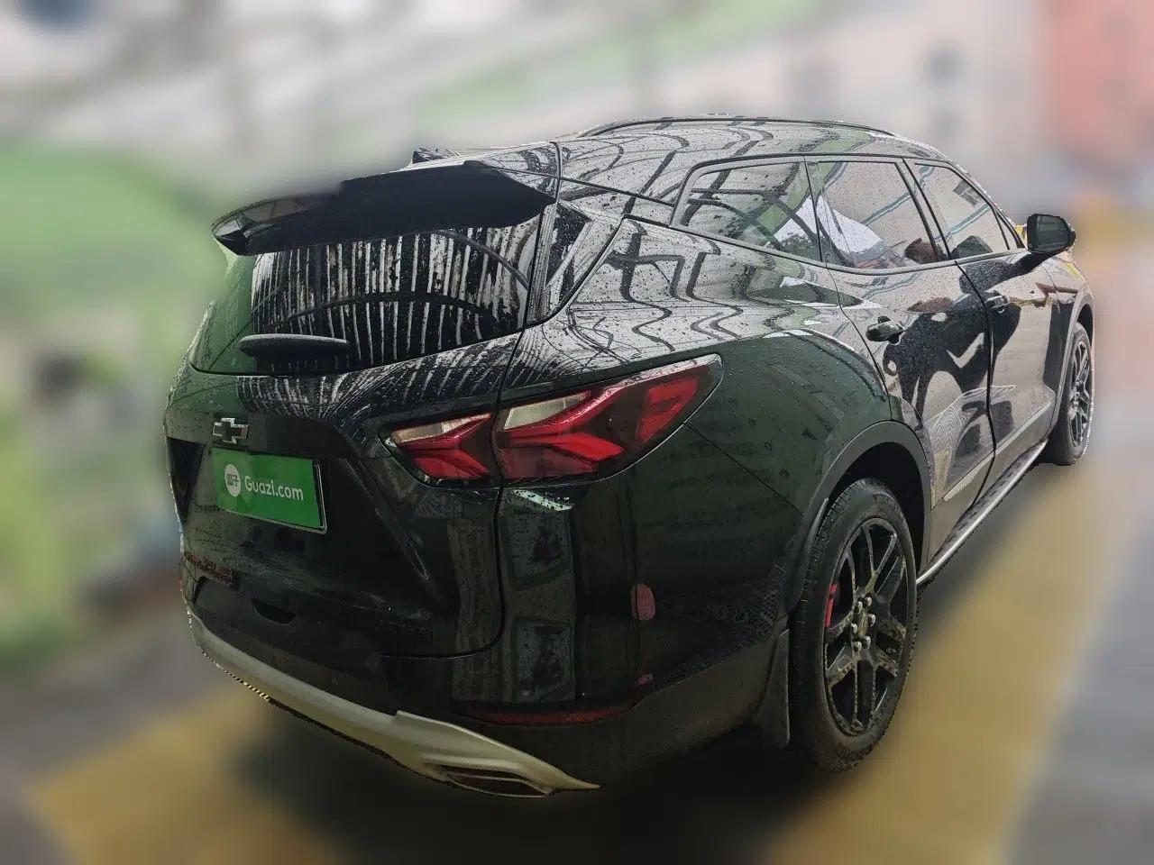 Chevrolet Blazer 2022 Mild Hybrid 650T Redline 7-Seater Thunder Edition — миниатюра 6