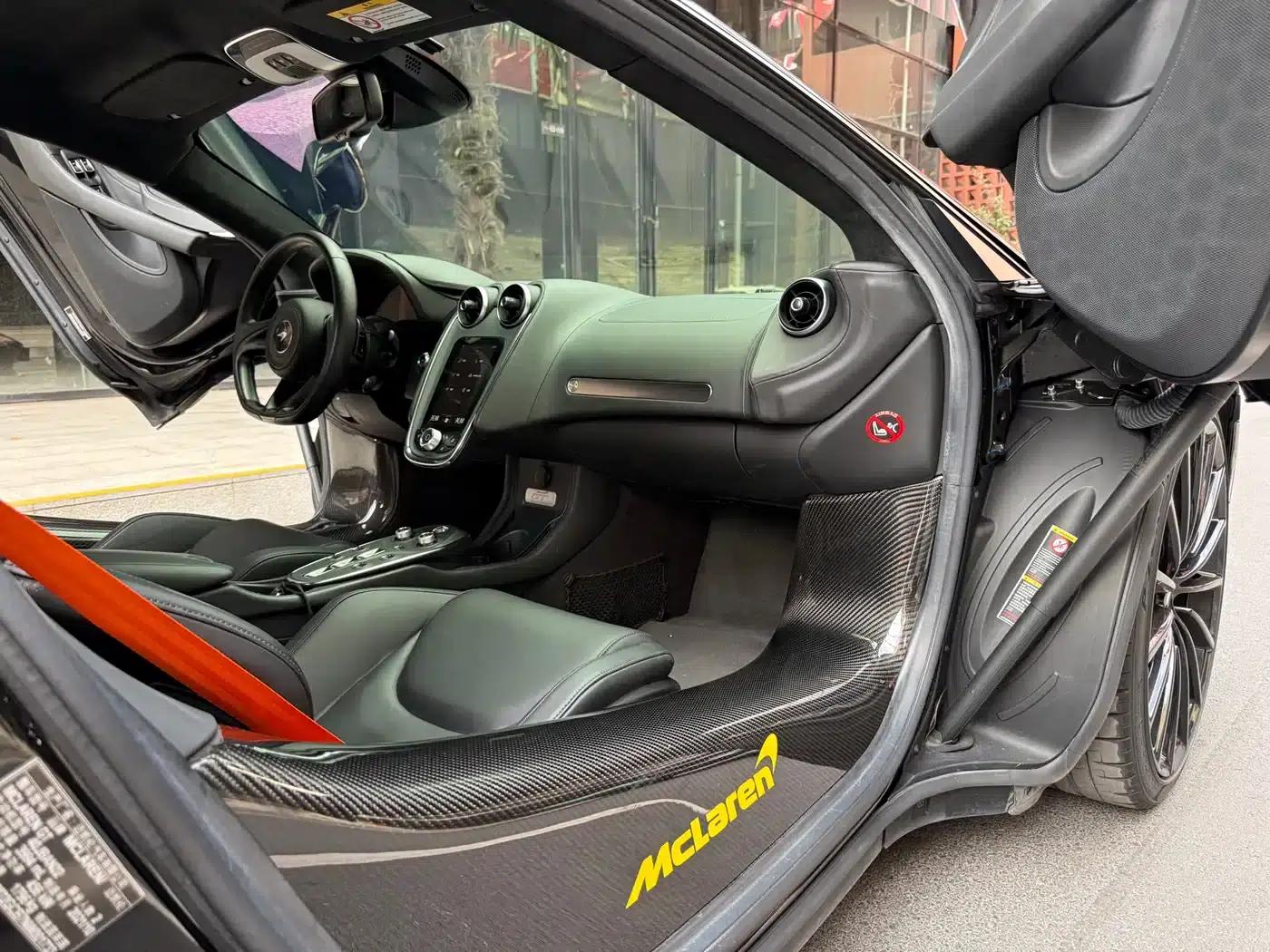 McLaren GT 2022 4.0T Standard Edition — миниатюра 4