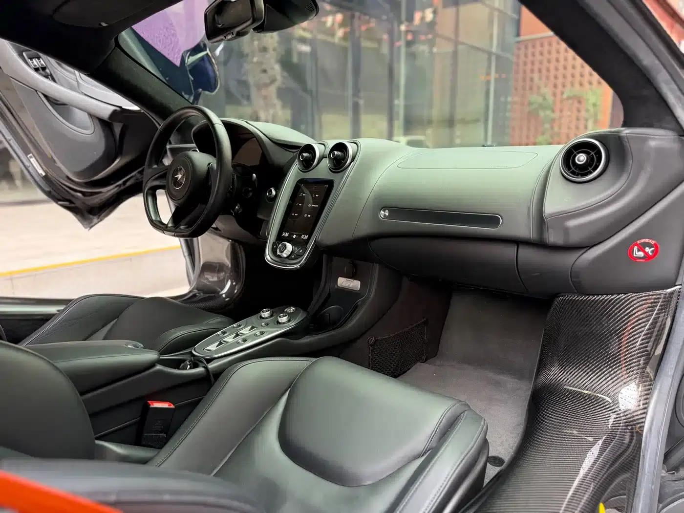 McLaren GT 2022 4.0T Standard Edition — миниатюра 6