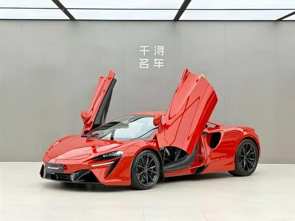 Artura 2021 3.0T Hybrid Standard Model — миниатюра 1