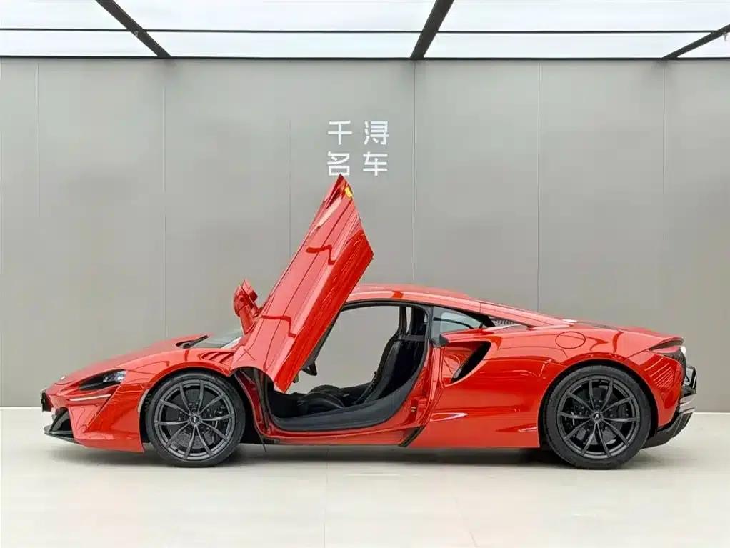 Artura 2021 3.0T Hybrid Standard Model — миниатюра 3