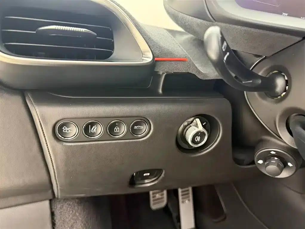 Artura 2021 3.0T Hybrid Standard Model — миниатюра 10