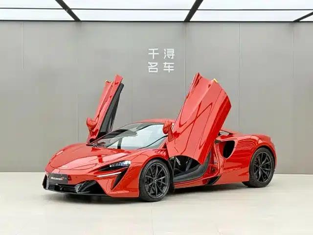 Artura 2021 3.0T Hybrid Standard Model