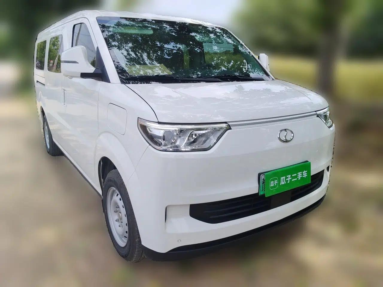Ruichi EC75 2025 Model Passenger Vehicle Smart Driving Ultra-Charging Edition Superior II 50.1 kWh — миниатюра 3