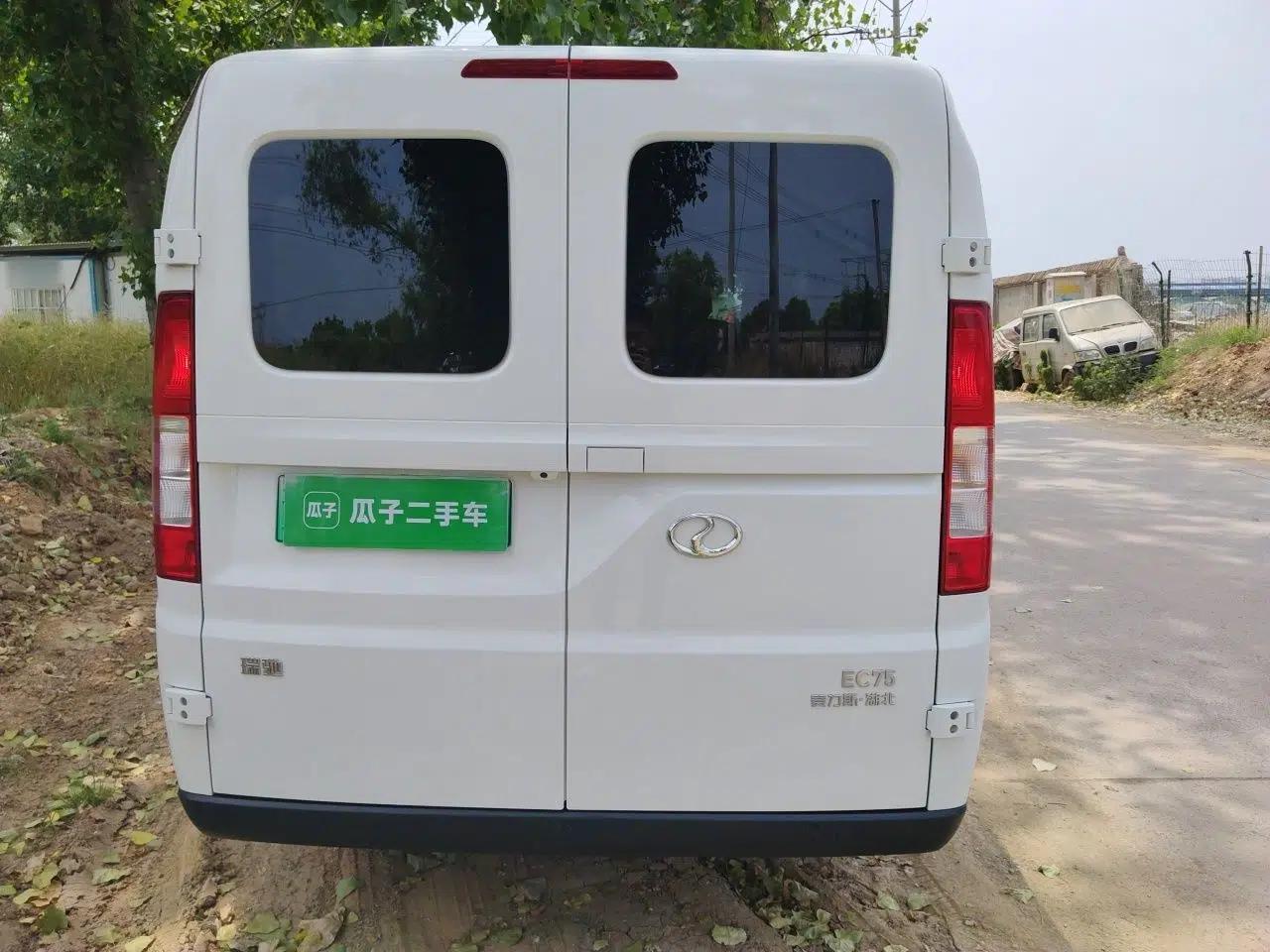 Ruichi EC75 2025 Model Passenger Vehicle Smart Driving Ultra-Charging Edition Superior II 50.1 kWh — миниатюра 5