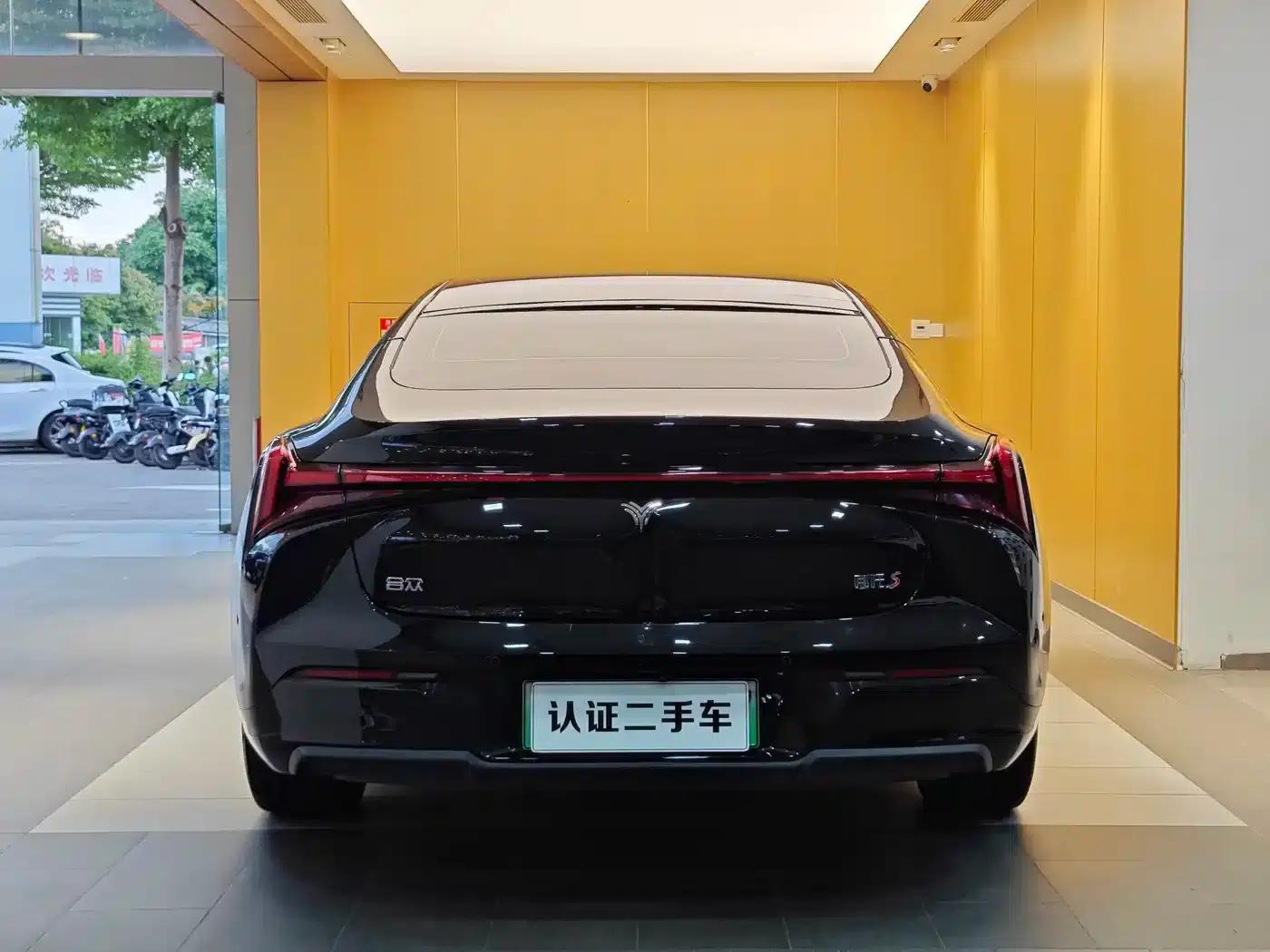 Nezha S 2024 Range Extended 1060 Edition — миниатюра 30
