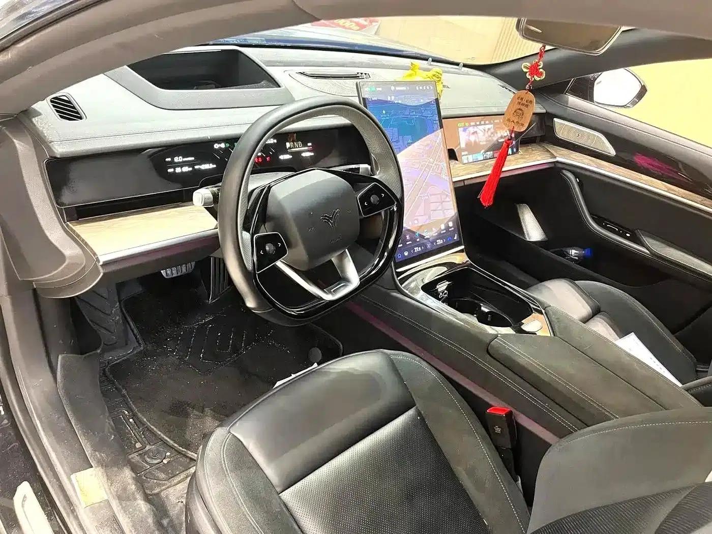 Nezha S 2022 Range Extended Version 1160km Rear-Wheel Drive Large Version — миниатюра 3