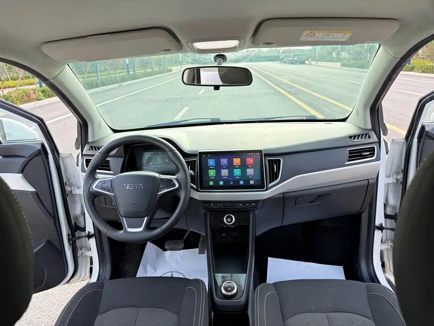 Nezha N01 2019 Model 380e — миниатюра 14