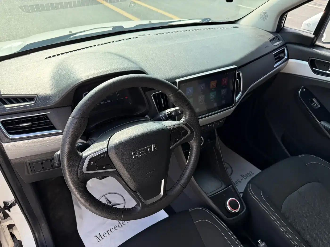 Nezha N01 2019 Model 380e — миниатюра 8