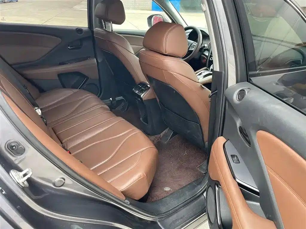 Acura CDX 2016 1.5T 2WD Premium Edition — миниатюра 16