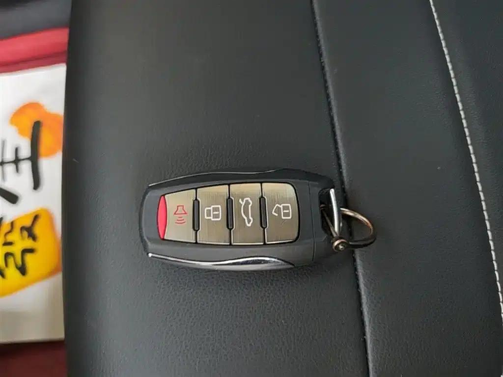 ORA White Cat 2022 Little Wildcat Edition 360km Luxury Triple Lithium Lithium — миниатюра 9