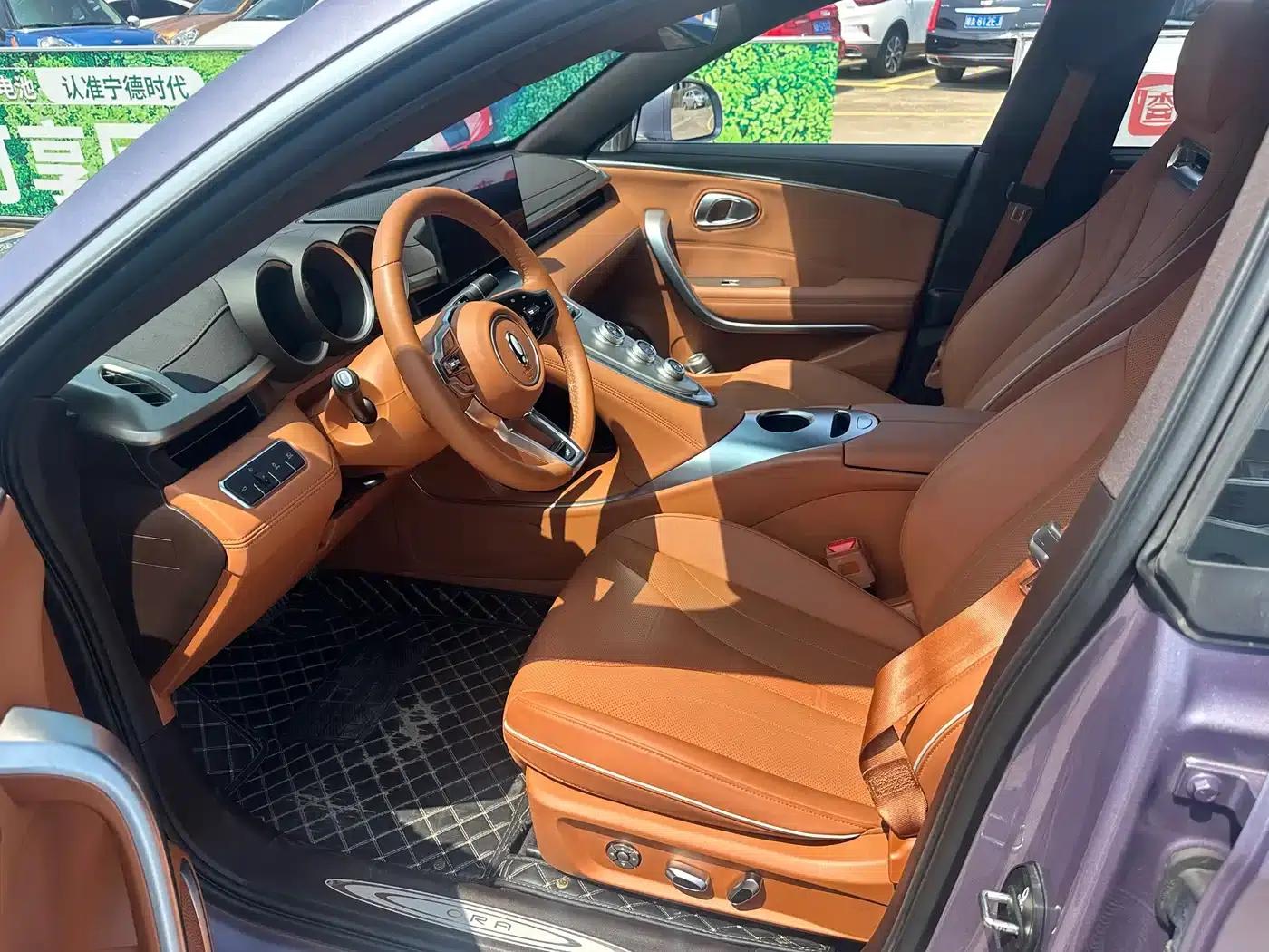 ORA Lightning Cat 2022 555km Premium Edition — миниатюра 4