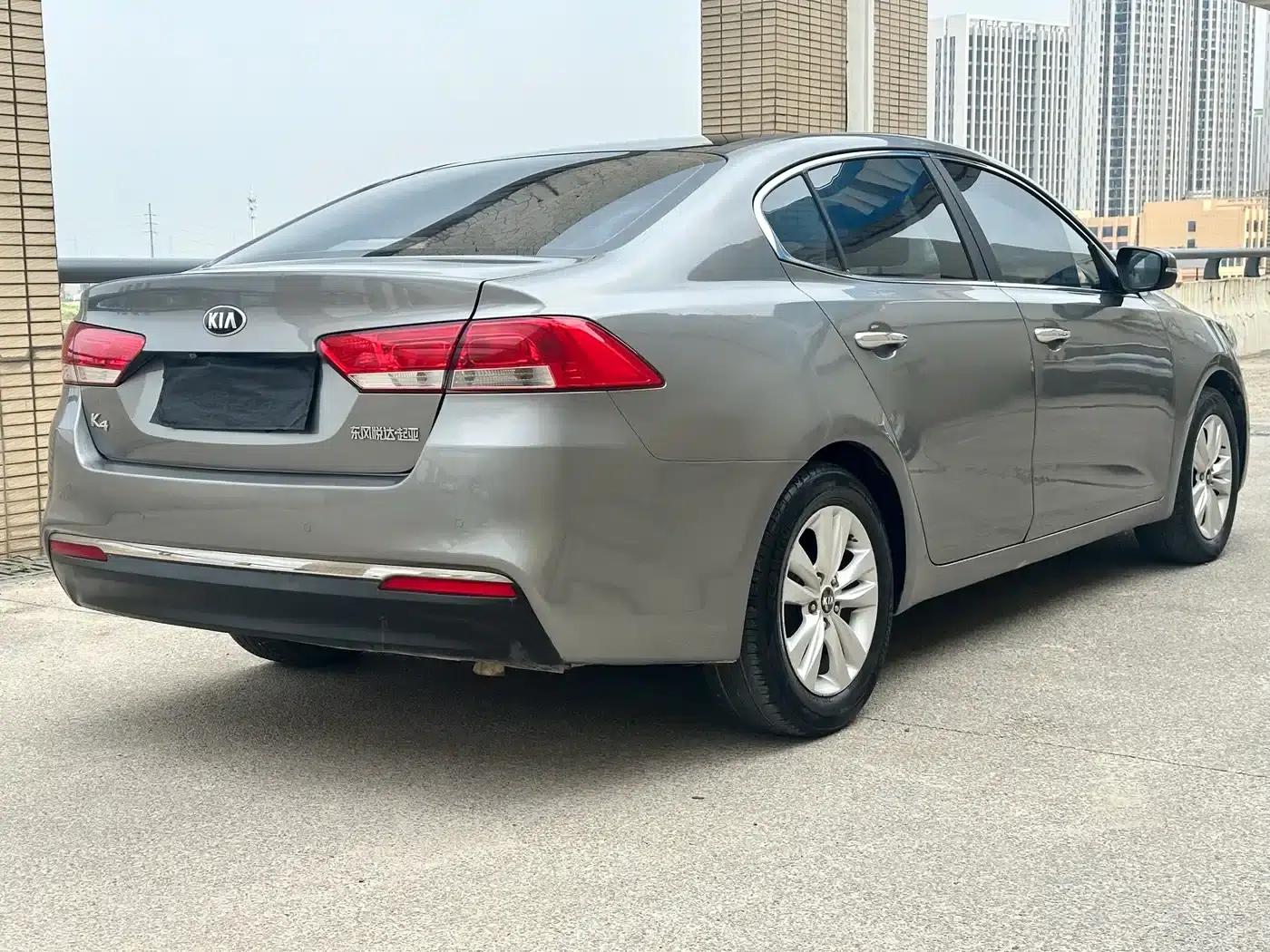 Kia K4 2014 1.8L Automatic GLS — миниатюра 5