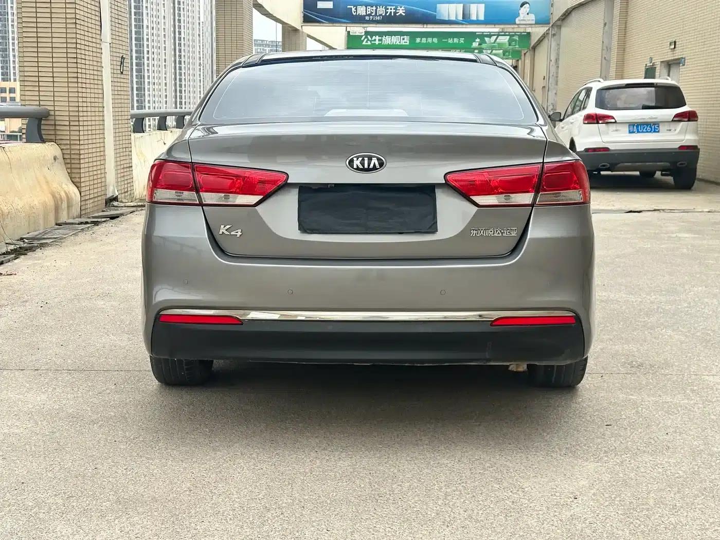 Kia K4 2014 1.8L Automatic GLS — миниатюра 6