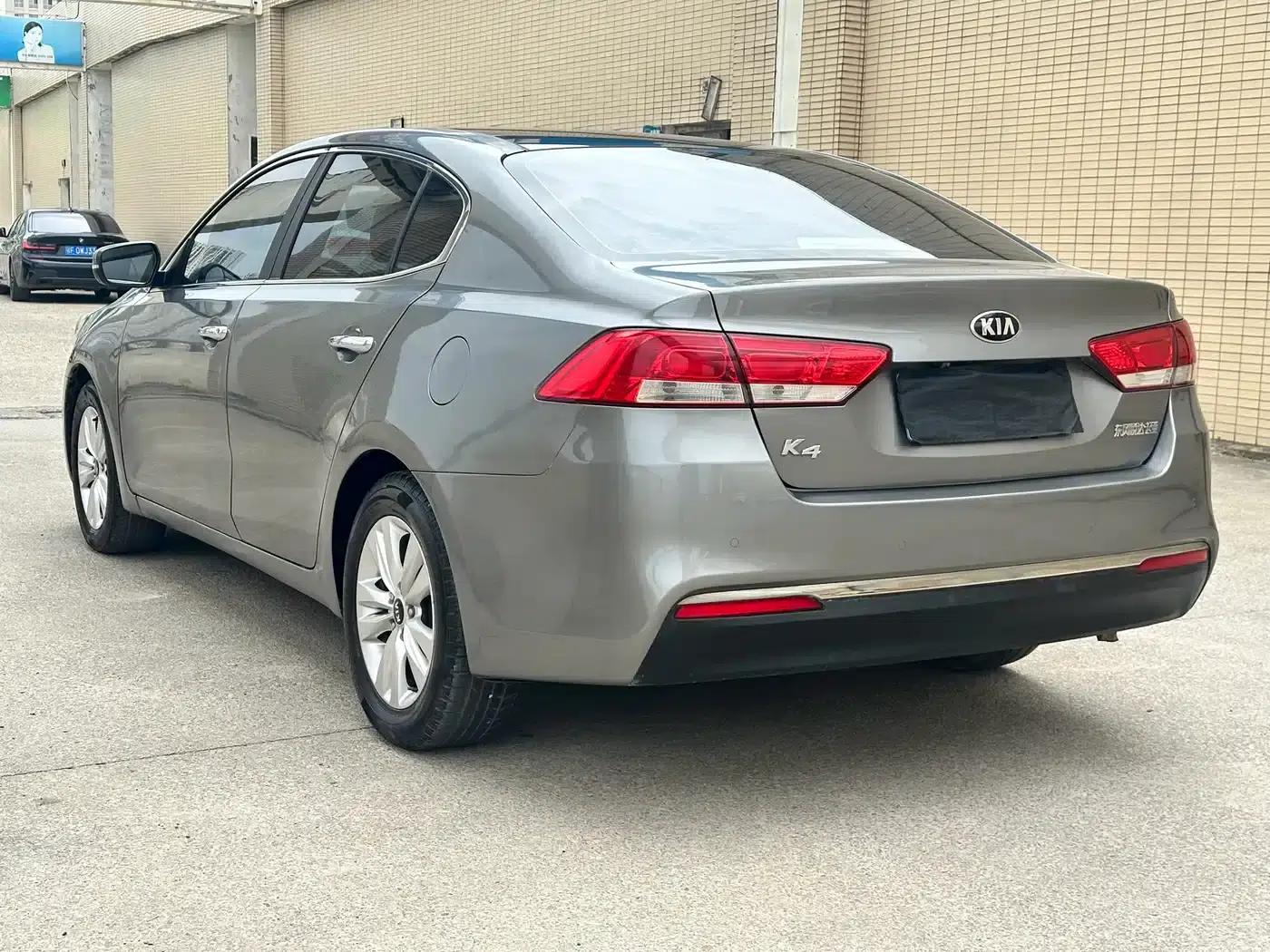 Kia K4 2014 1.8L Automatic GLS — миниатюра 7