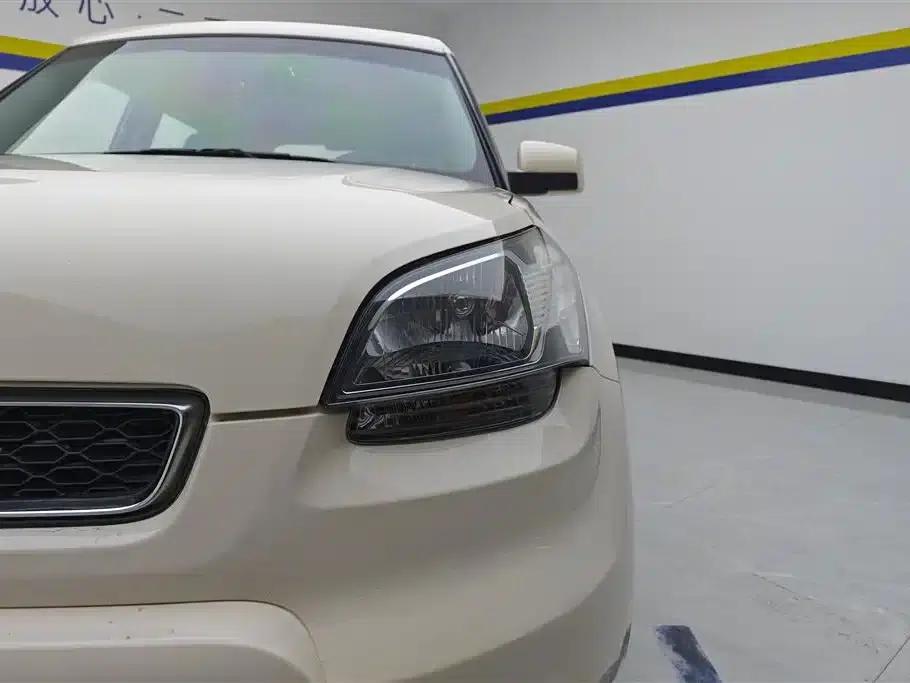 2013 Volkswagen Soul 1.6L AT GL — миниатюра 5
