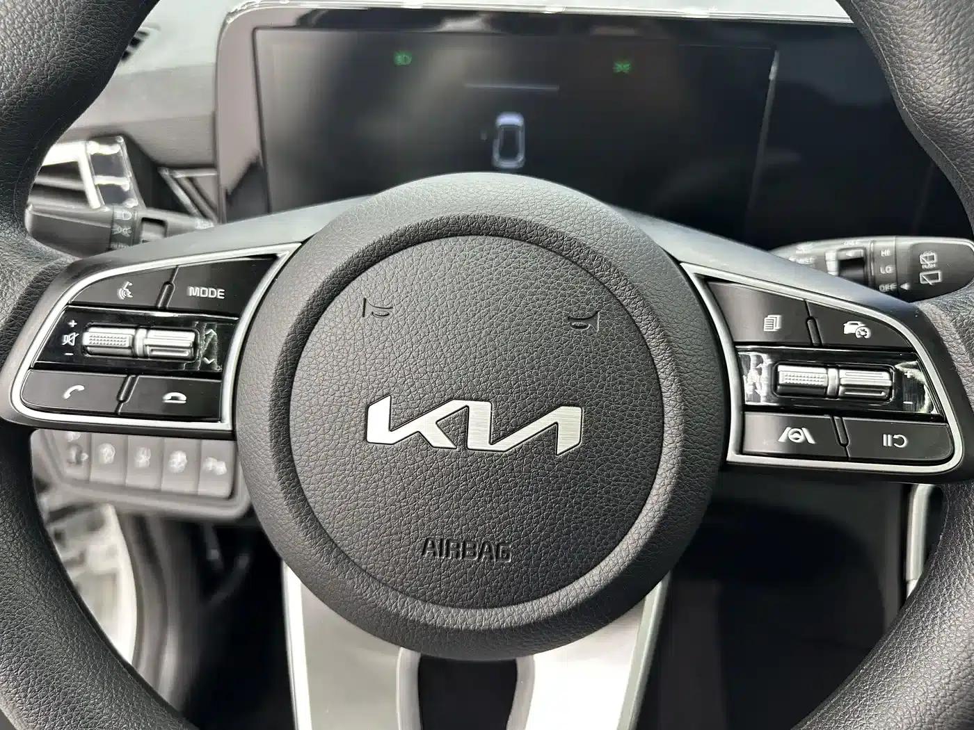 2023 Citroën Cytus 1.5L CVT Luxury Edition — миниатюра 14