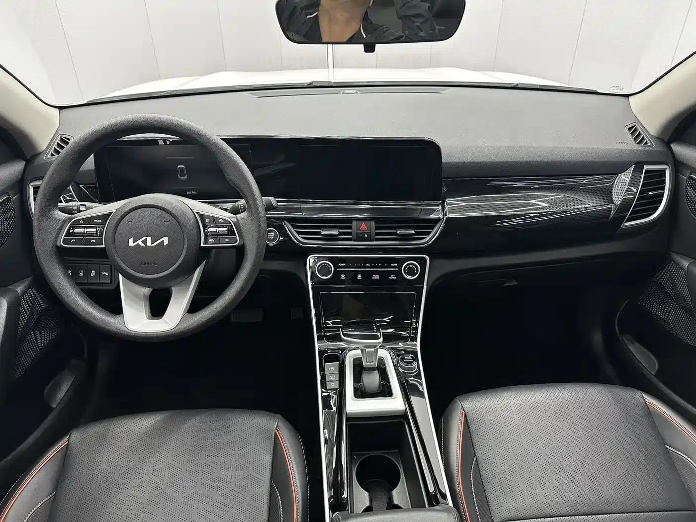 2023 Citroën Cytus 1.5L CVT Luxury Edition — миниатюра 6