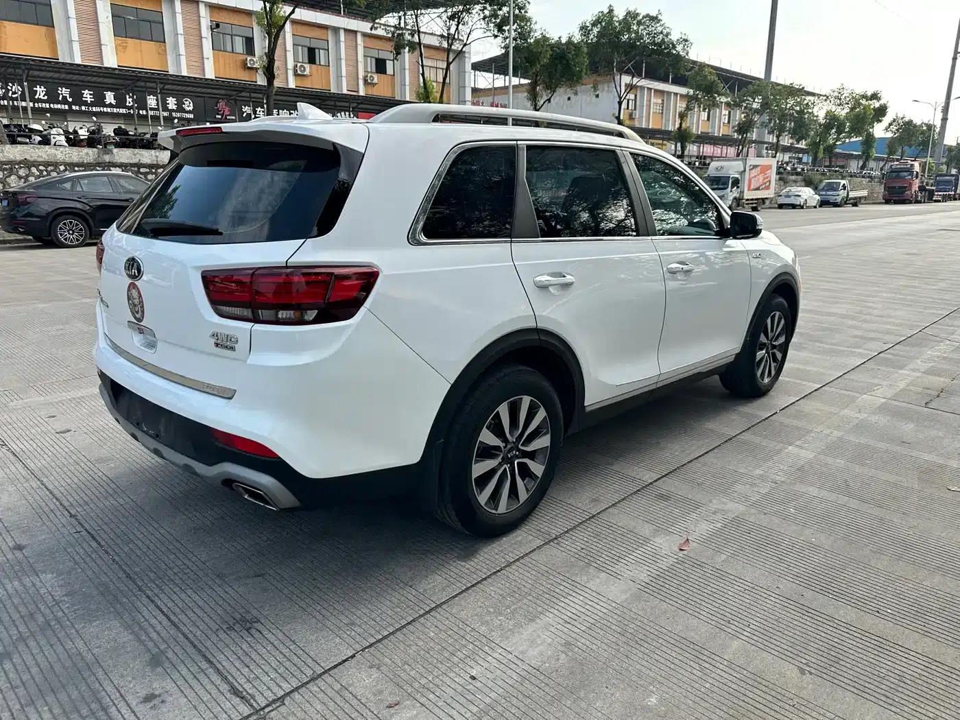 Kia KX7 2017 2.0T Automatic 4WD LUX 7-Seater — миниатюра 8