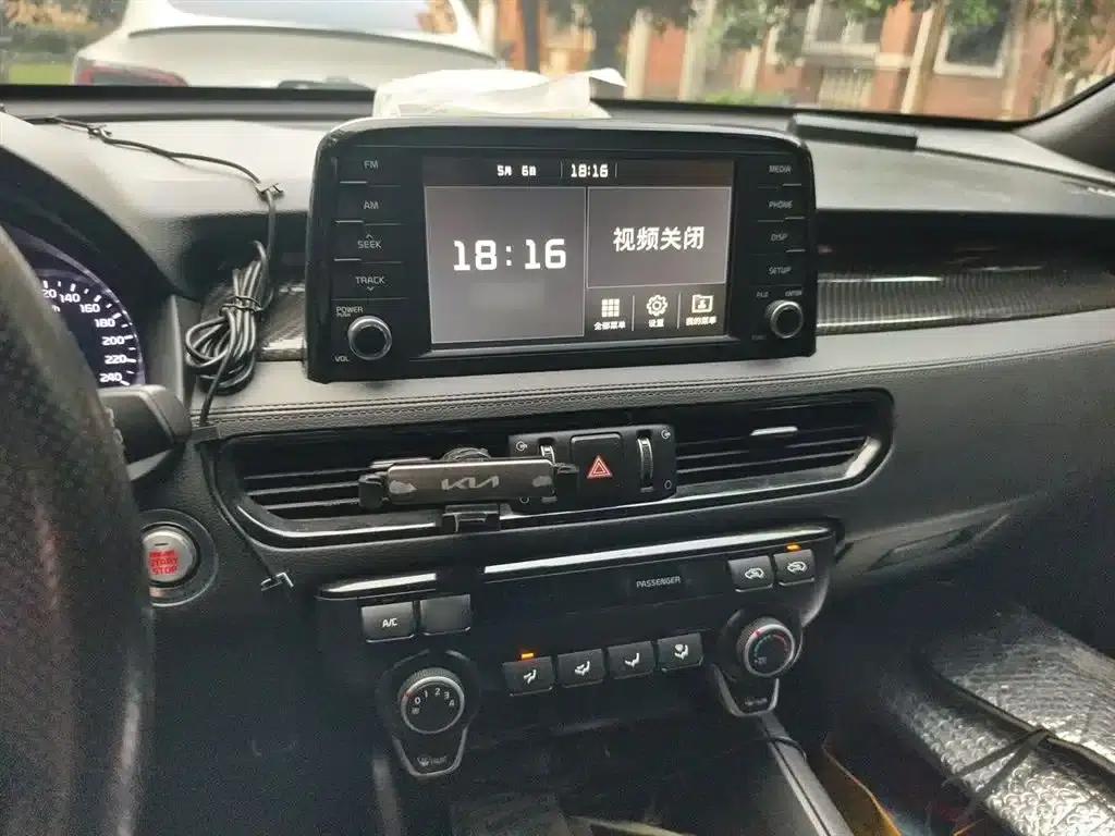 Kia KX7 2017 2.0T Automatic 2WD GLS 7-Seater — миниатюра 6