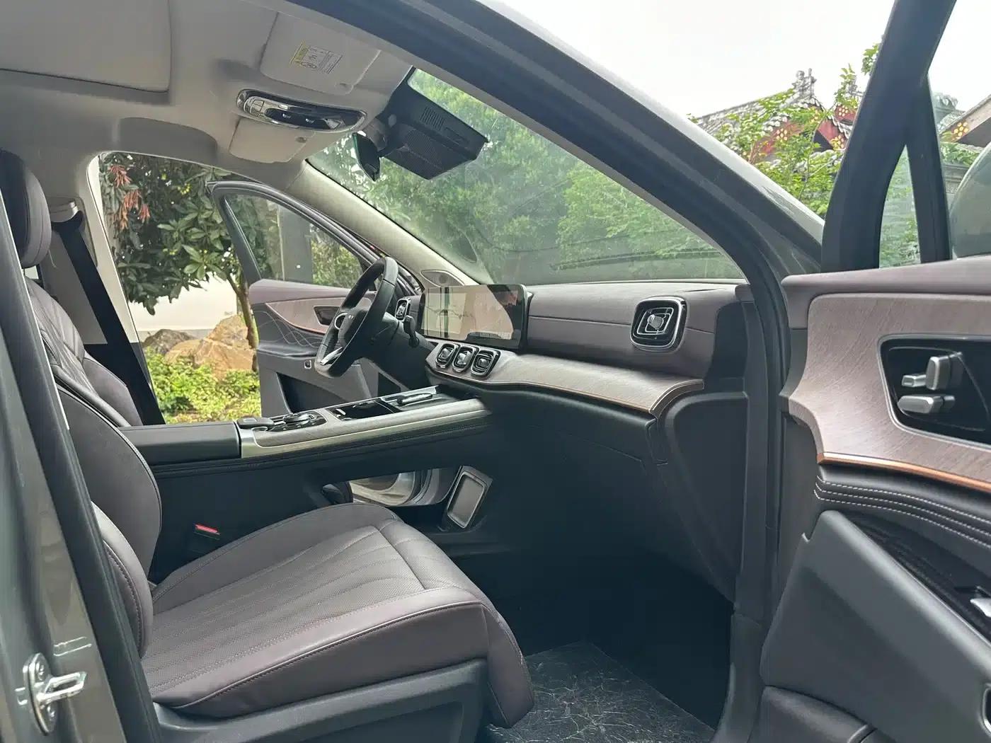 Chery Tiggo 9 C-DM 2025 1.5T 106KM Super Enjoy Edition 5-seater Ternary Lithium — миниатюра 17