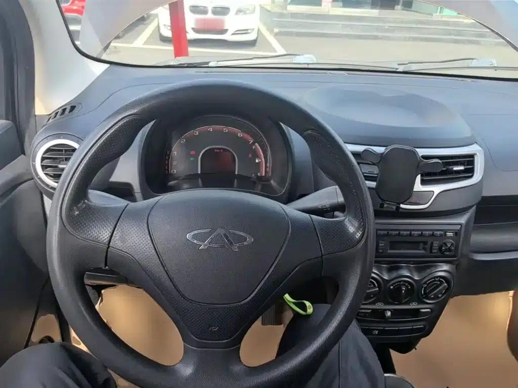 Chery QQ 2013 1.0L Manual Vitality Edition — миниатюра 11