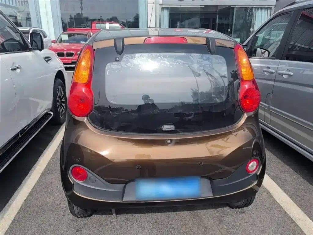Chery QQ 2013 1.0L Manual Vitality Edition — миниатюра 6