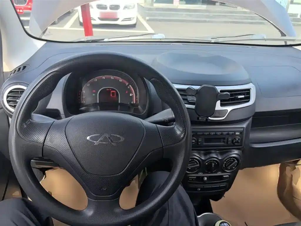 Chery QQ 2013 1.0L Manual Vitality Edition — миниатюра 10