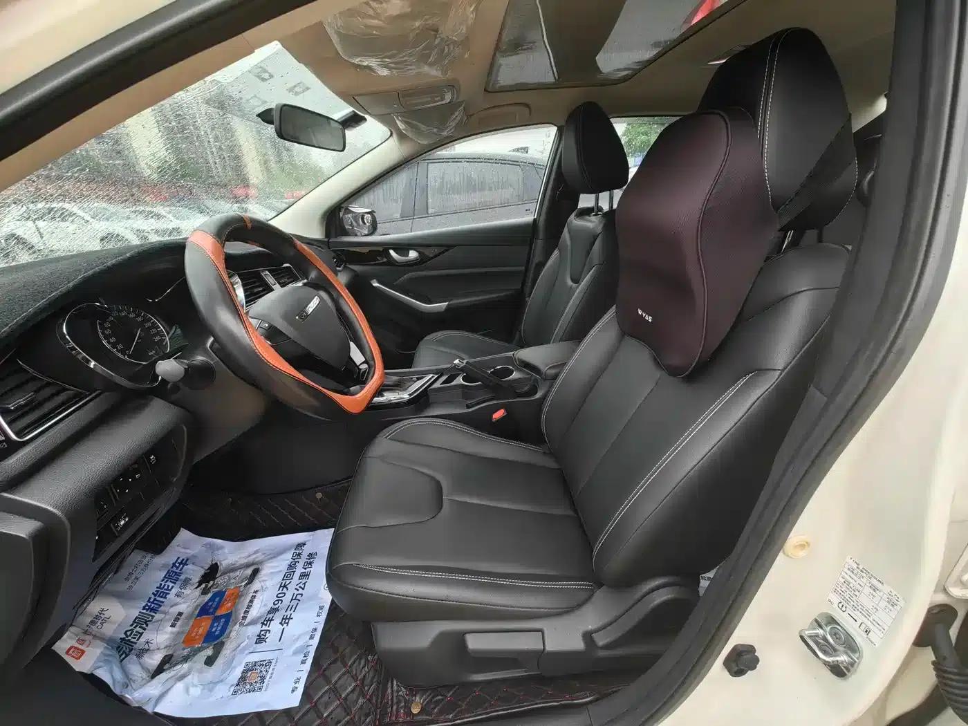 Venucia D60 2021 PLUS 1.6L XL CVT Elite Edition — миниатюра 7