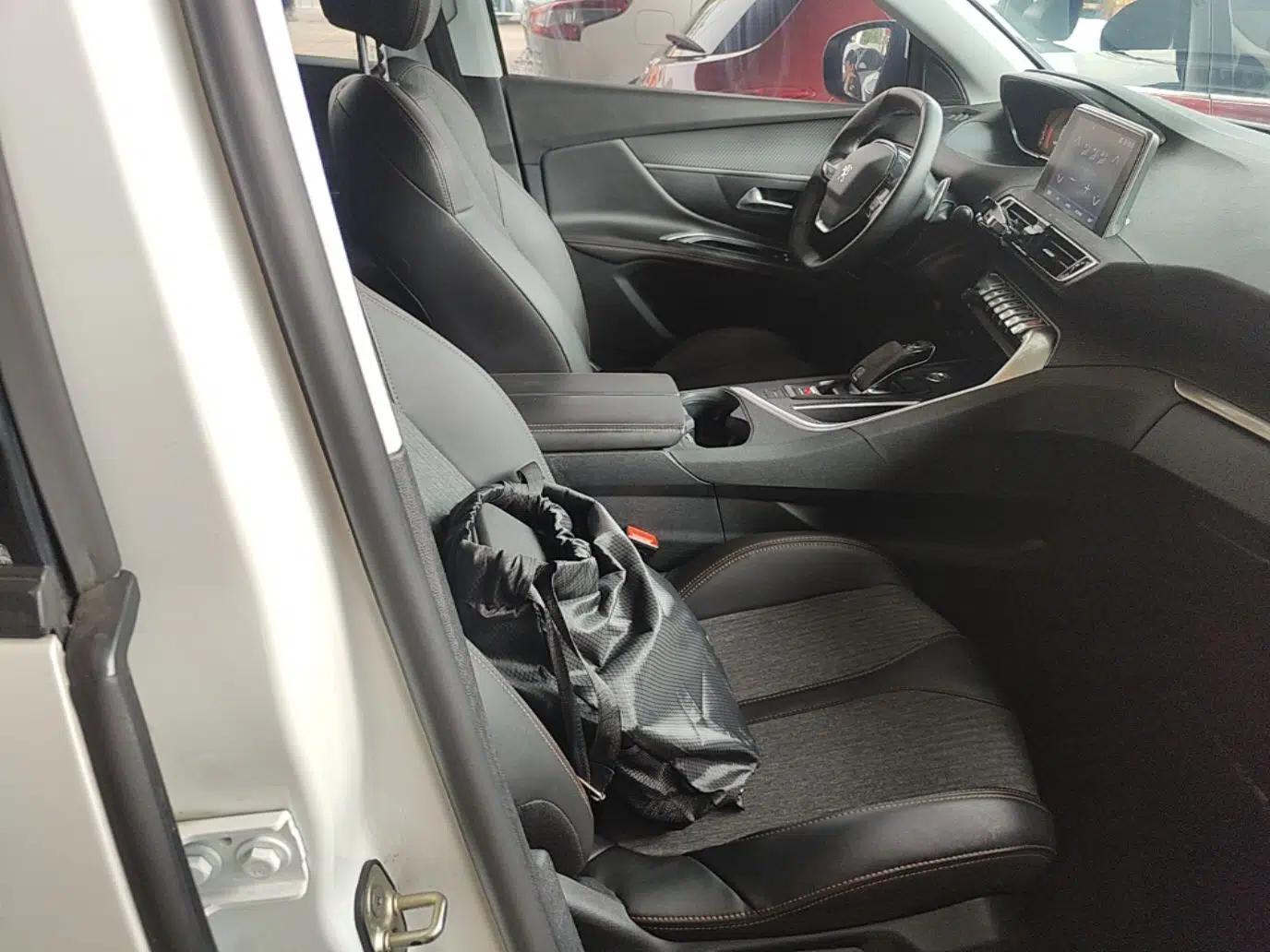 Peugeot 5008 2017 380THP 5-Seater Elite Edition — миниатюра 23