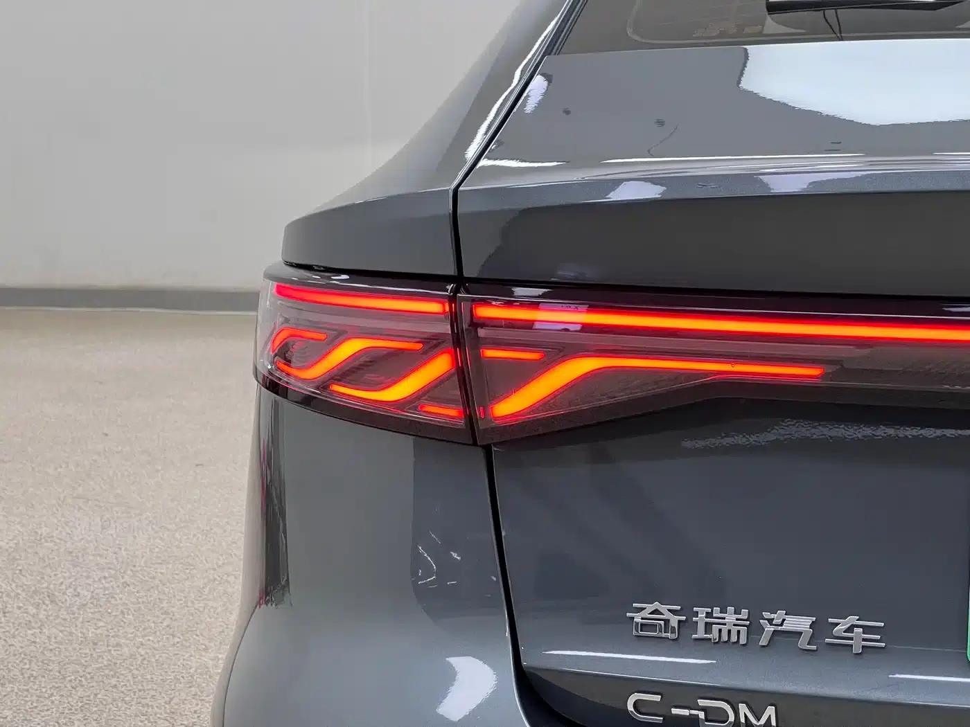 Fengyun A8 2025 Model 145km Luxury Edition — миниатюра 11