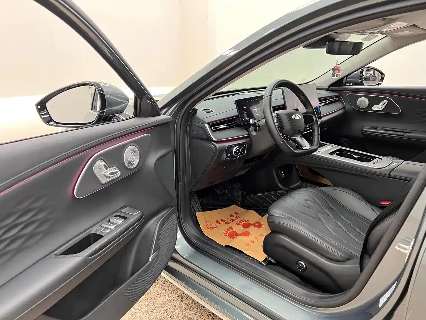Fengyun A8 2025 Model 145km Luxury Edition — миниатюра 13