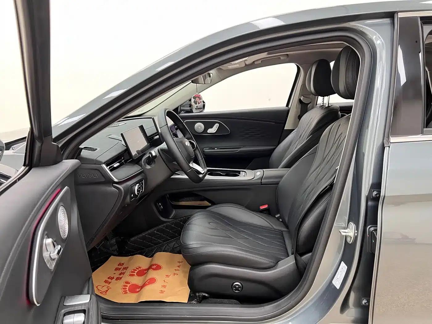 Fengyun A8 2025 Model 145km Luxury Edition — миниатюра 15