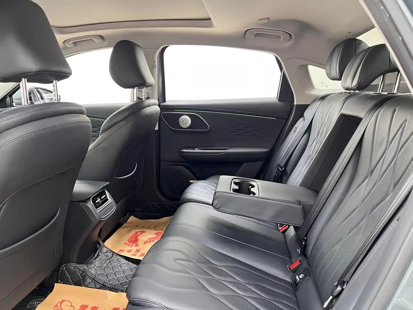 Fengyun A8 2025 Model 145km Luxury Edition — миниатюра 17