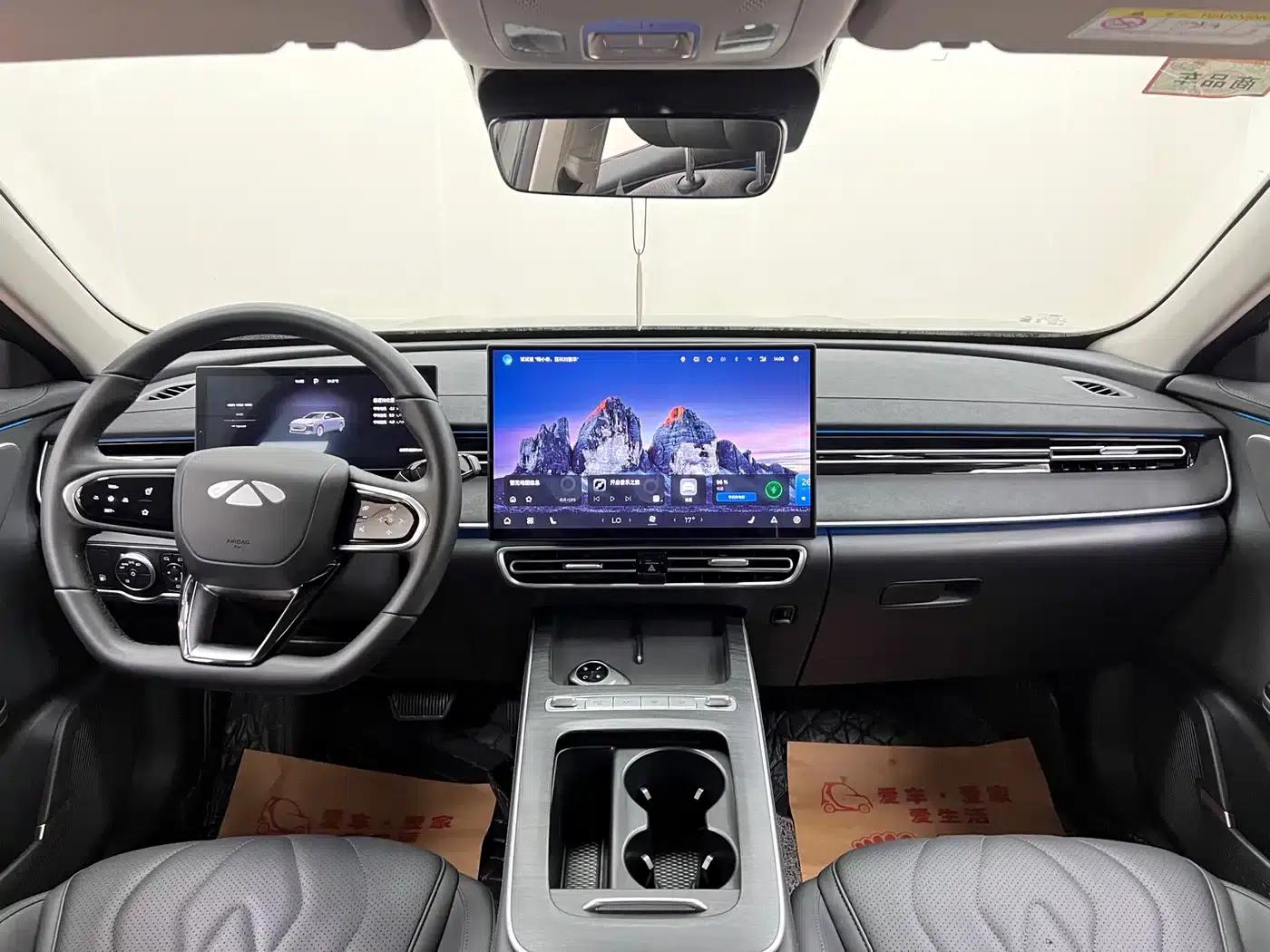 Fengyun A8 2025 Model 145km Luxury Edition — миниатюра 20