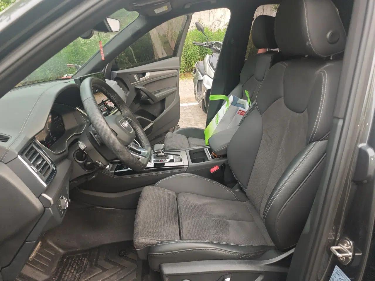 Audi Q5L Sportback 2024 45 TFSI Luxury Edition — миниатюра 16