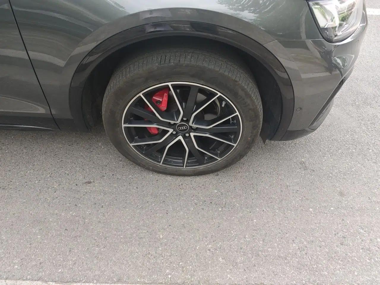 Audi Q5L Sportback 2024 45 TFSI Luxury Edition — миниатюра 8