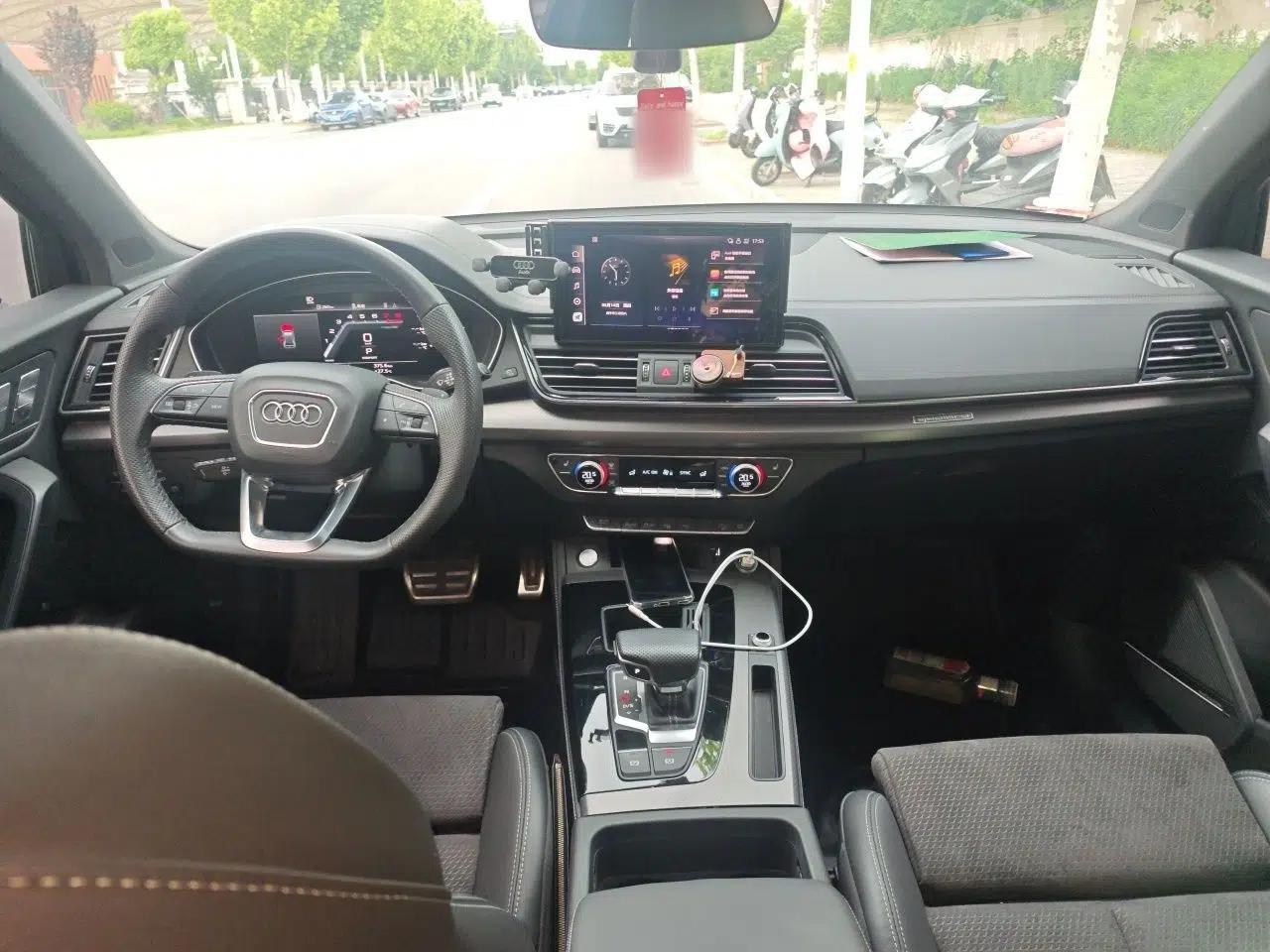 Audi Q5L Sportback 2024 45 TFSI Luxury Edition — миниатюра 10