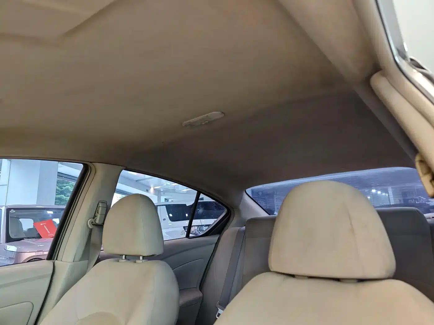 Nissan Sunny 2015 1.5XE Manual Comfort Edition — миниатюра 12