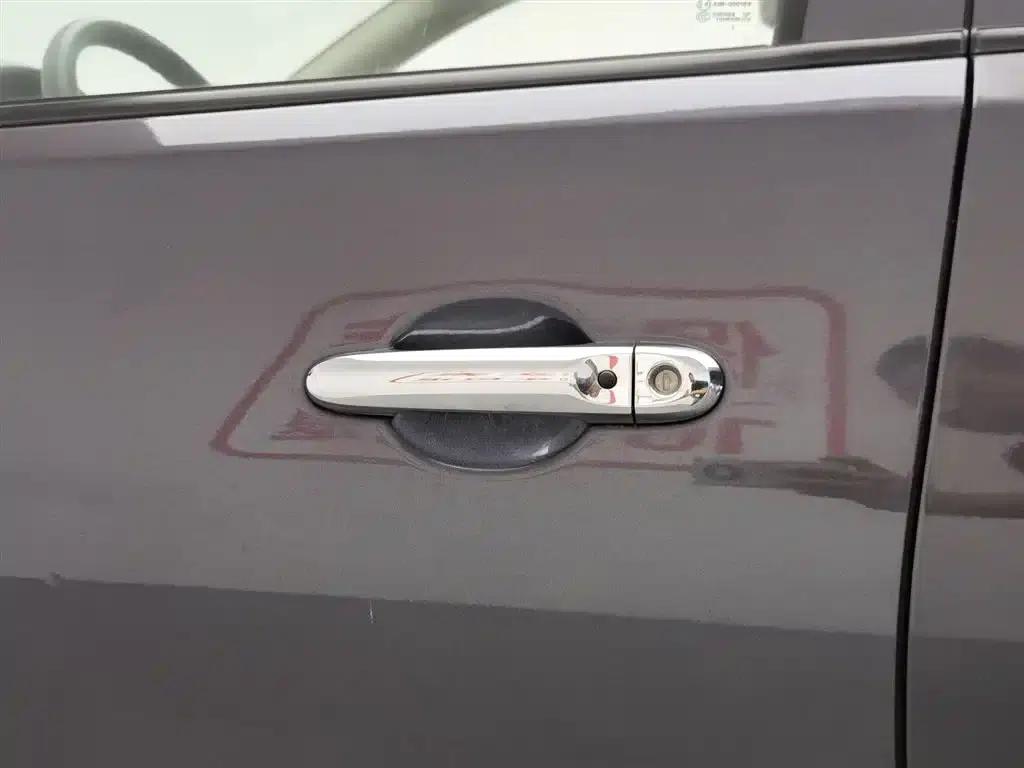 Nissan Sunny 2016 1.5XE Manual Leading Edition — миниатюра 18