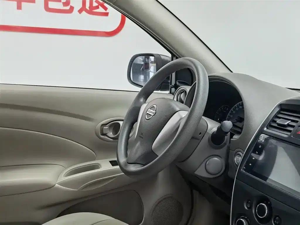Nissan Sunny 2016 1.5XE Manual Leading Edition — миниатюра 22