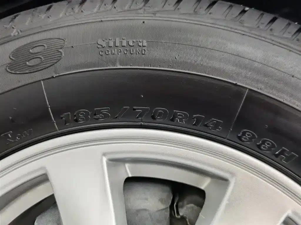 Nissan Sunny 2016 1.5XE Manual Leading Edition — миниатюра 24