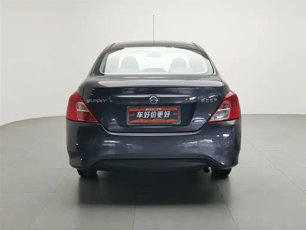 Nissan Sunny 2016 1.5XE Manual Leading Edition — миниатюра 4