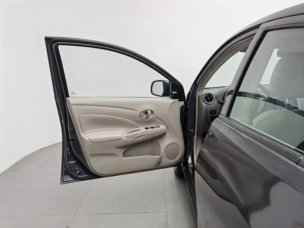 Nissan Sunny 2016 1.5XE Manual Leading Edition — миниатюра 8