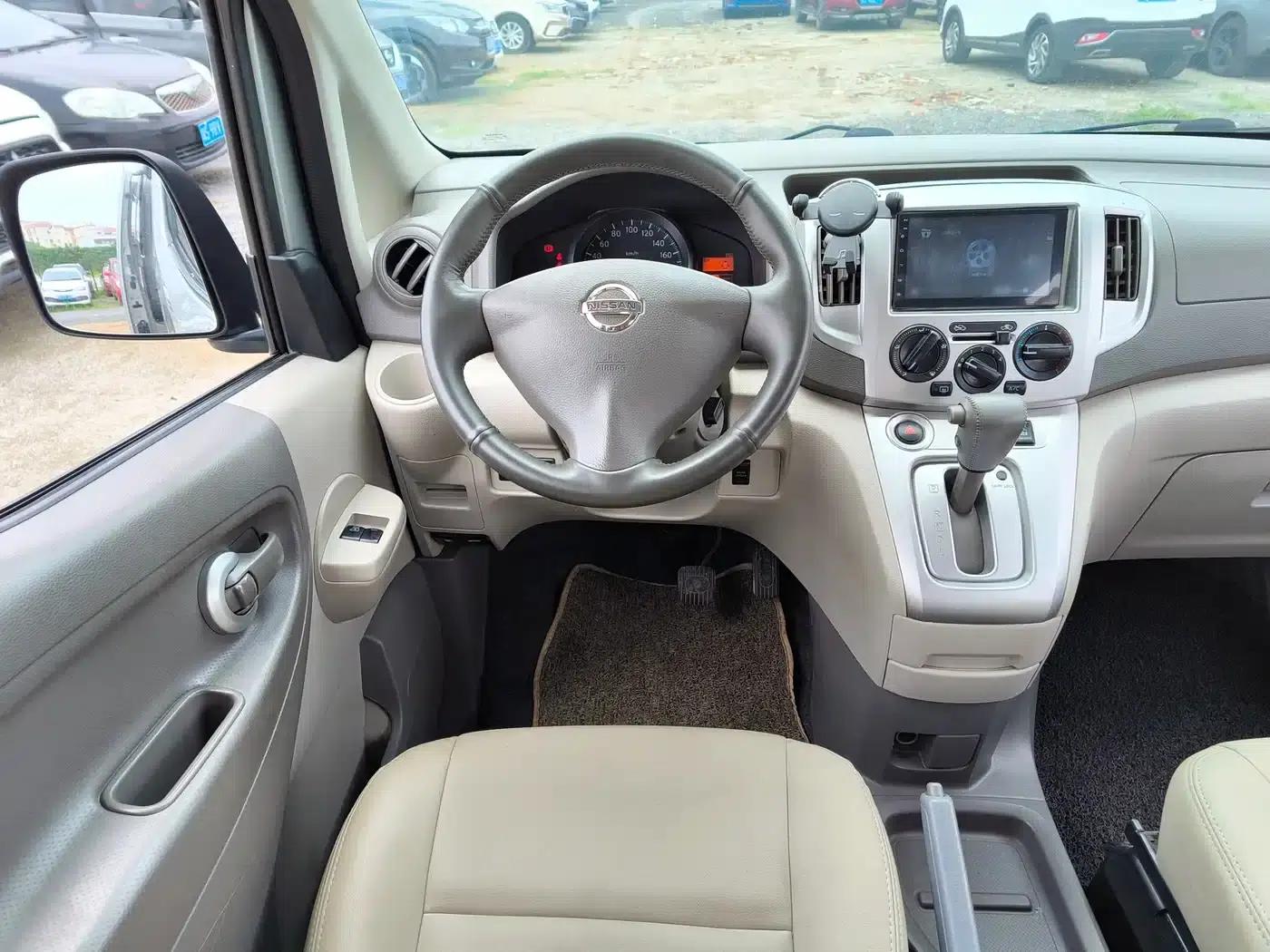 Nissan NV200 2014 1.6L CVT Luxury Model (China V Emission Standard) — миниатюра 10