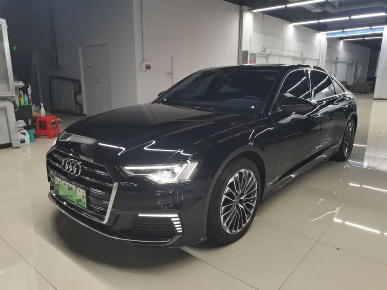 Audi A6L New Energy 2022 55 TFSI e quattro — миниатюра 1