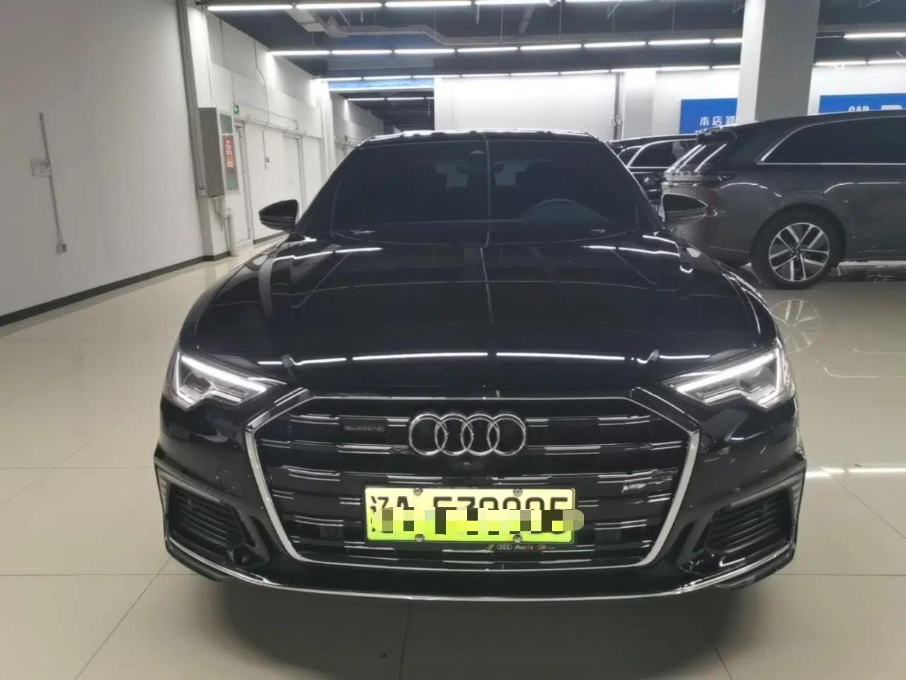 Audi A6L New Energy 2022 55 TFSI e quattro — миниатюра 2