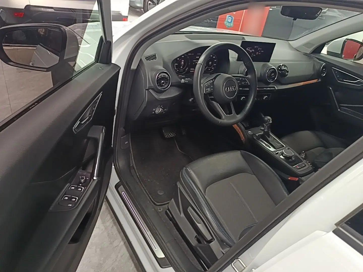 Audi Q2L e-tron 2019 Q2L e-tron Pure Electric Smart Style — миниатюра 19